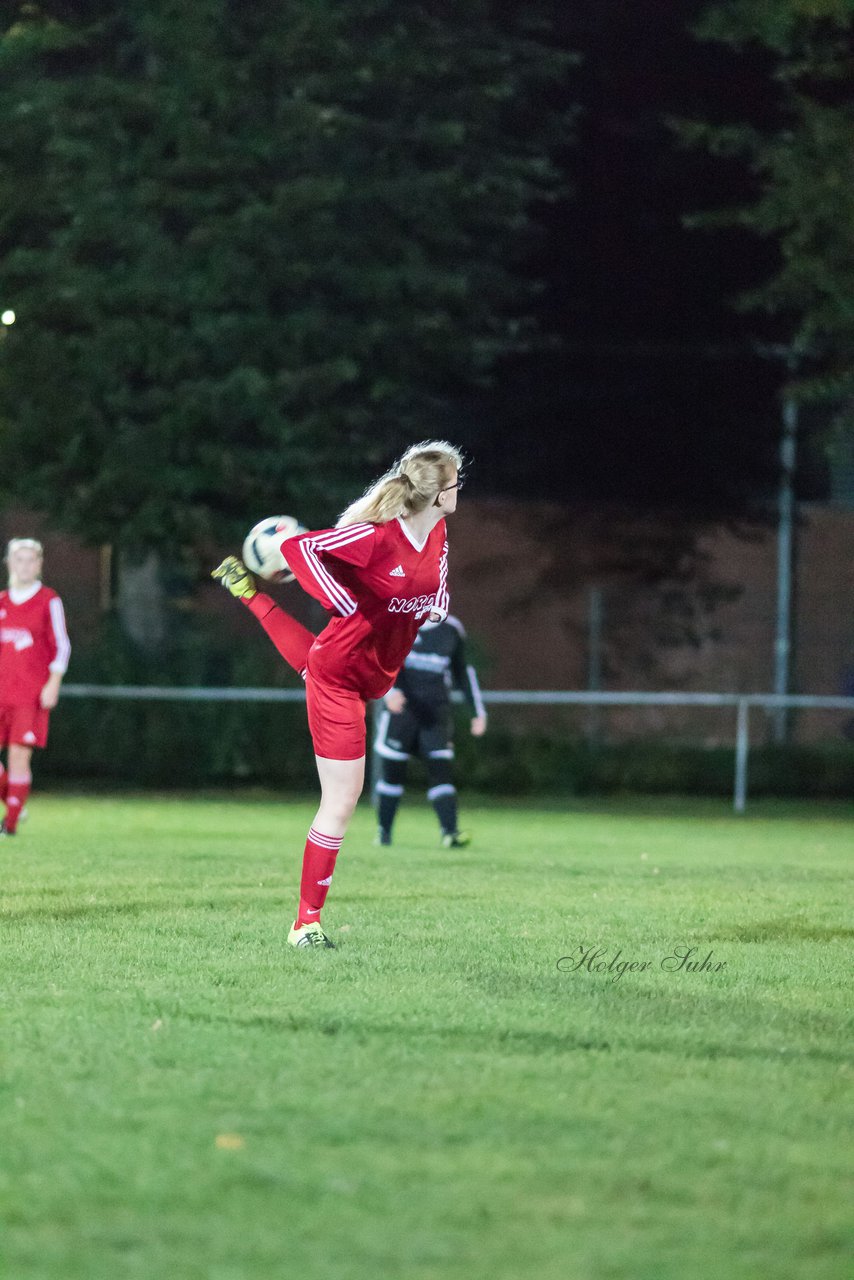 Bild 241 - Frauen SG Krempe/ETSV F. Glueckstadt - TSV Heiligenstedten : Ergebnis: 8:0